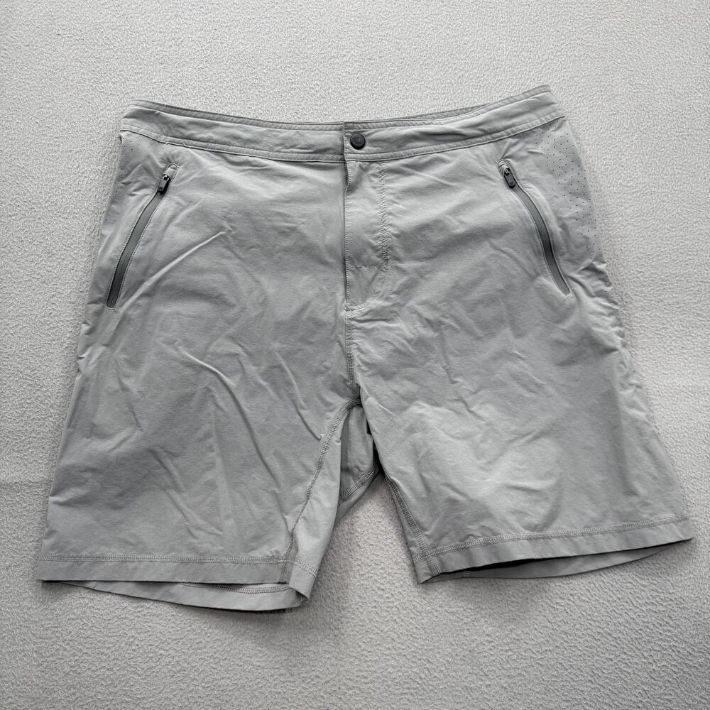 Mack Weldon‎ Shorts Mens XL Gray Athletic Stretch Zip Pockets 8 Inseam